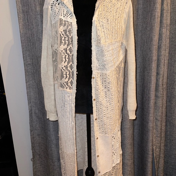 Free People Long Crochet / lace hooded sweater, cardigan, jacket Size S BNWOT - Picture 5 of 7